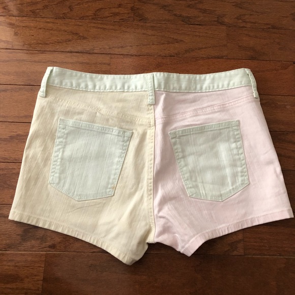 Gap women’s color block shorts size 29 never worn - Picture 2 of 4